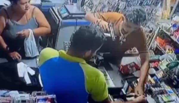 VÍDEO: Criminosos ‘tocam o terror’ e ‘fazem a limpa’ em comércio no Nova Cidade