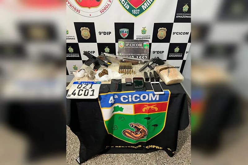 Com armas de fogo, munições e entorpecentes, Jabá é preso no Zumbi, em Manaus