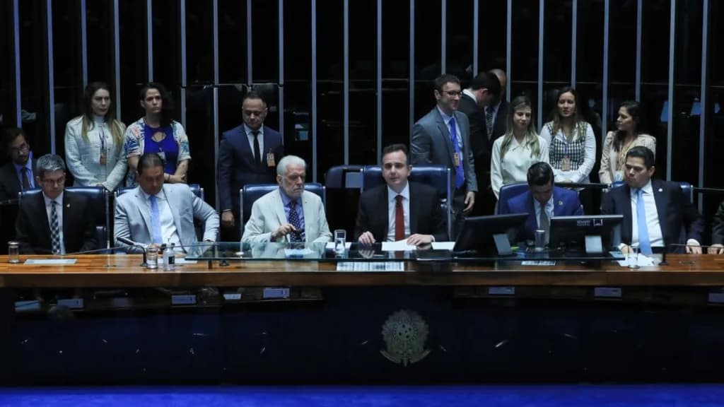 Congresso convoca sessão para destravar pauta e votar vetos presidenciais nesta quinta-feira
