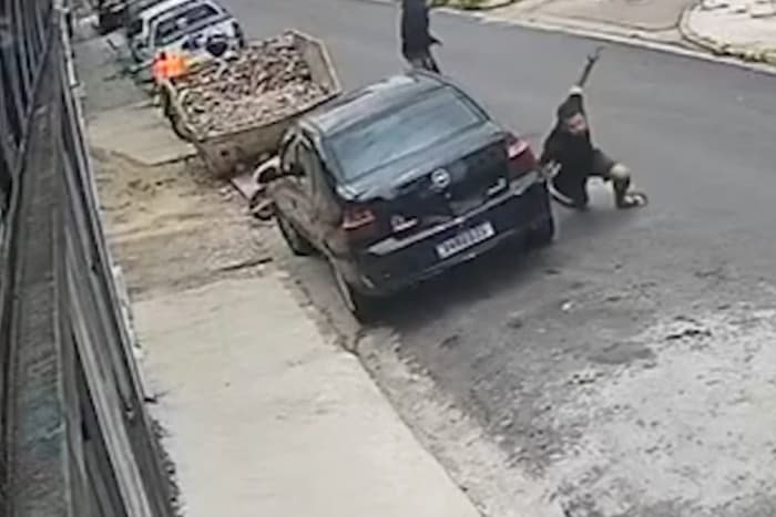 CHOCANTE: Delegado é morto à queima-roupa; veja vídeo