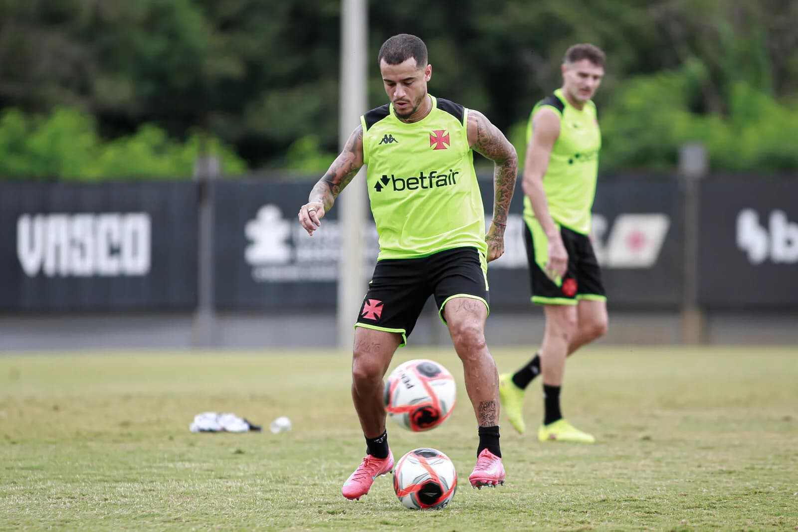 Vasco terá time principal contra o Madureira em Manaus