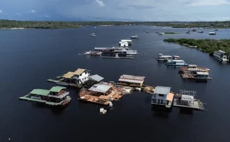 Justiça pretende ordenar nova retirada de flutuantes em Manaus