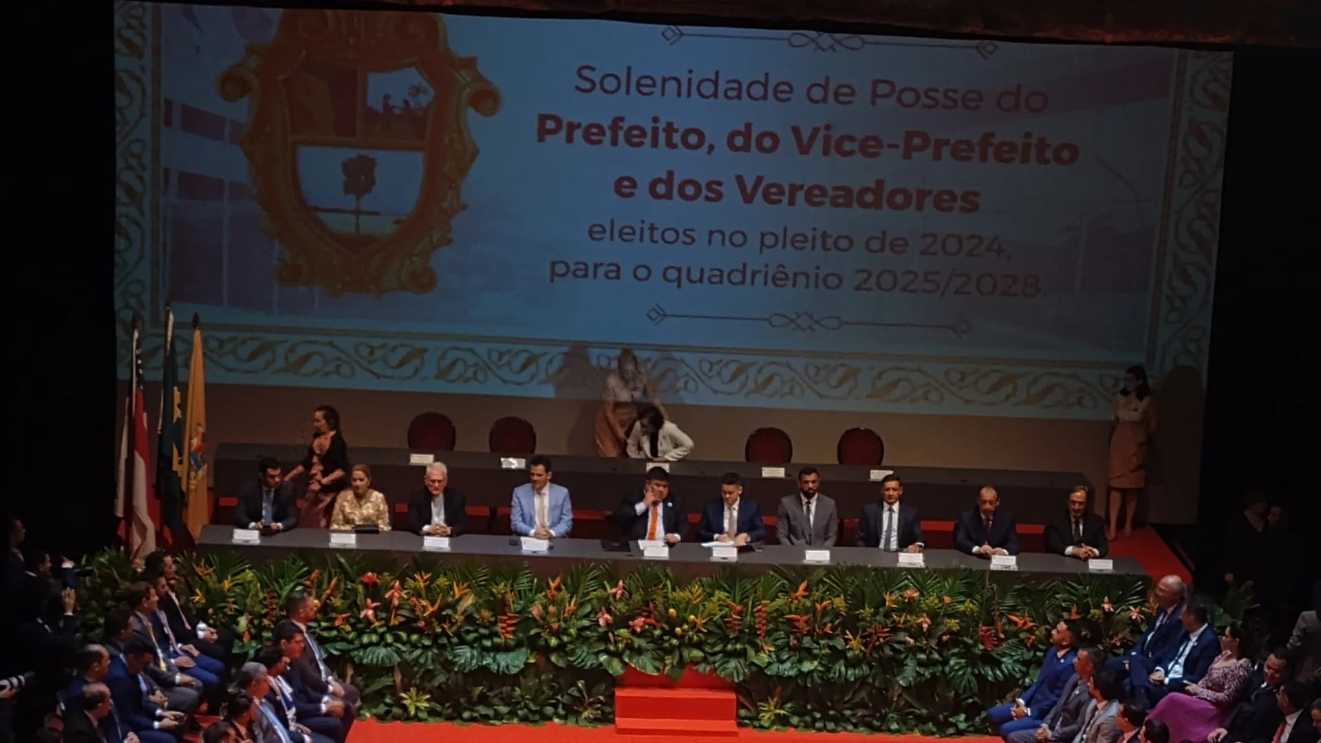 David Almeida e Renato Júnior tomam posse da Prefeitura de Manaus nesta quarta-feira (1)