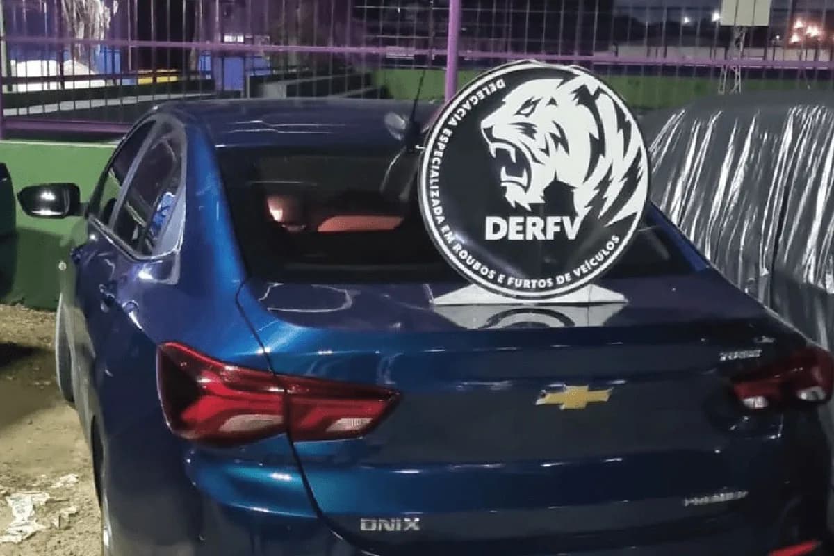 Trio é preso por crimes em Manaus praticados com veículo roubado