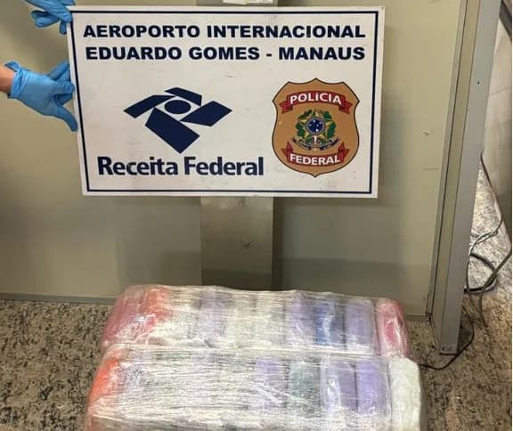 Passageira é presa com 22 kg de drogas no aeroporto de Manaus