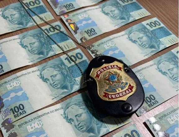 PF apreende R$ 7,5 mil em notas falsas que seriam usadas durante carnaval em Manaus
