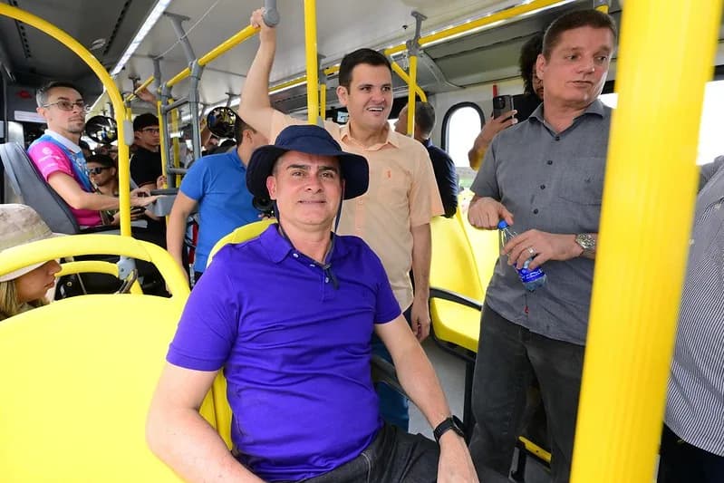 Ministério Público busca suspensão do aumento da passagem de ônibus em Manaus