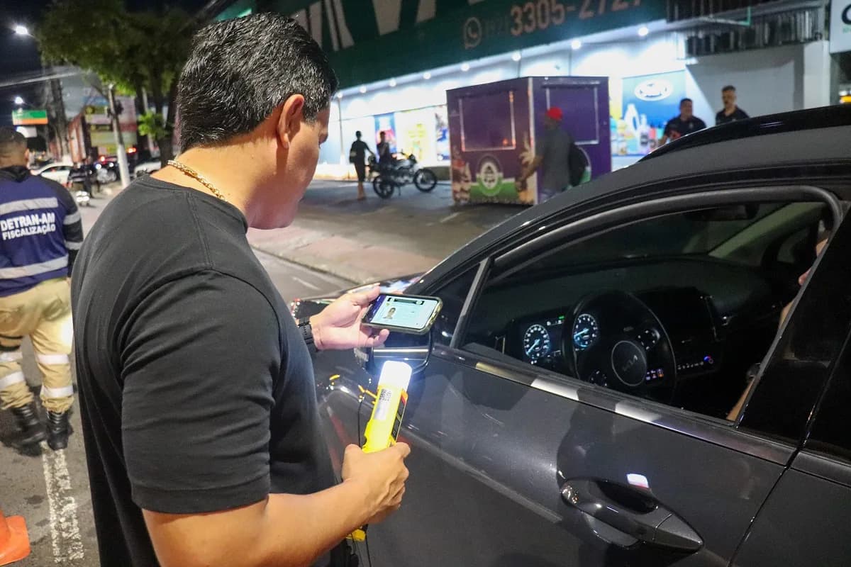 Detran-AM deflagra operação e constata mais de 270 irregularidades