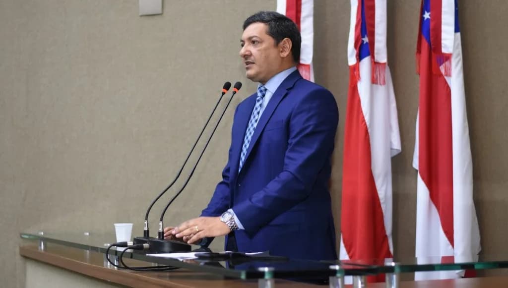 Em meio a boatos, Felipe Souza nega ida ao PL e reafirma estratégia do PRD para 2026