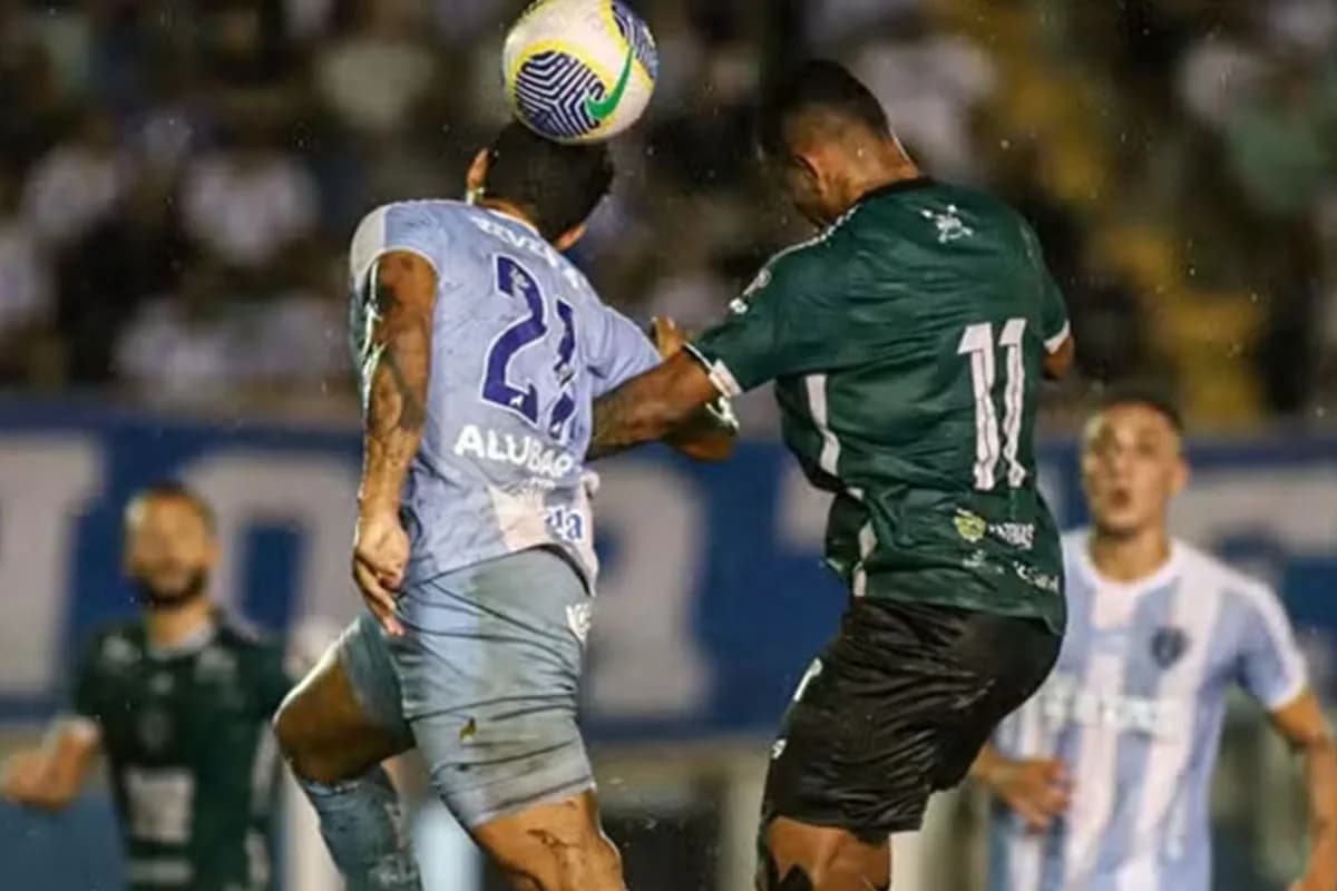 Manaus segura empate contra Paysandu e decide vaga na Copa Verde em casa