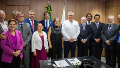 Alexandre Padilha se reúne com classe médica em 1° dia no Ministério da Saúde