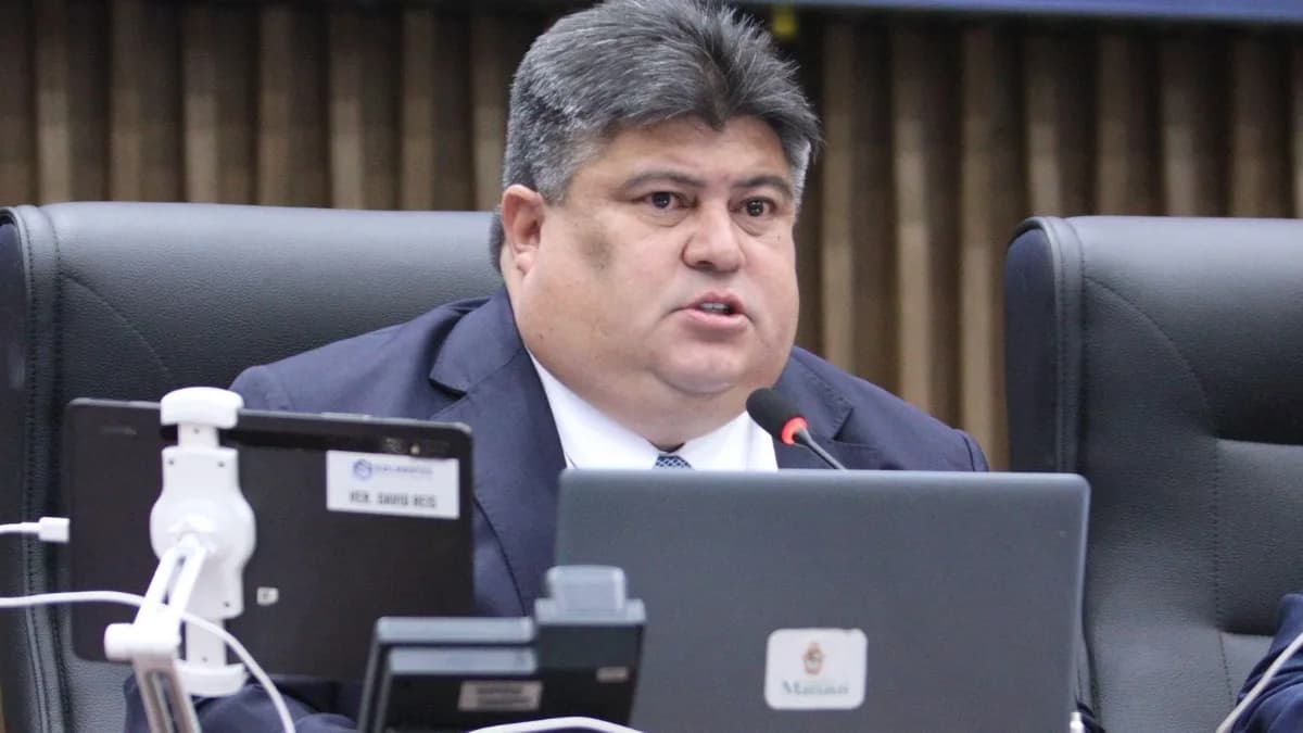 Em meio à confusão na CMM, David Reis some e posta: “Sessão com responsabilidade”