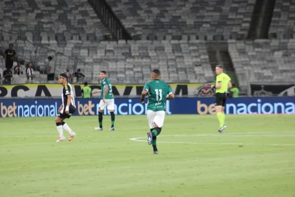 Manaus é goleado pelo Atlético Mineiro e está eliminado da Copa do Brasil