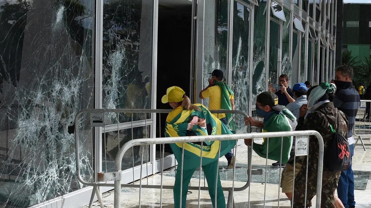 8 de Janeiro: STF condena mais sete por associação criminosa e incitação