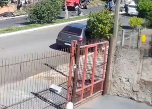 IMAGENS FORTES: Homem com tornozeleira eletrônica é executado a tiros em via pública no RS