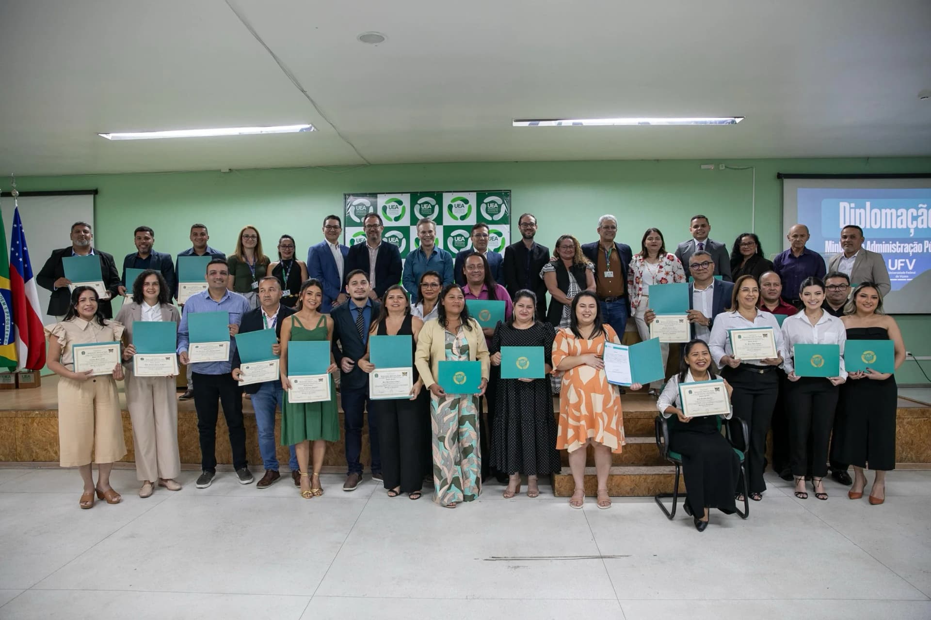Capacitação de servidores: UEA forma segunda turma de mestrado em administração interinstitucional