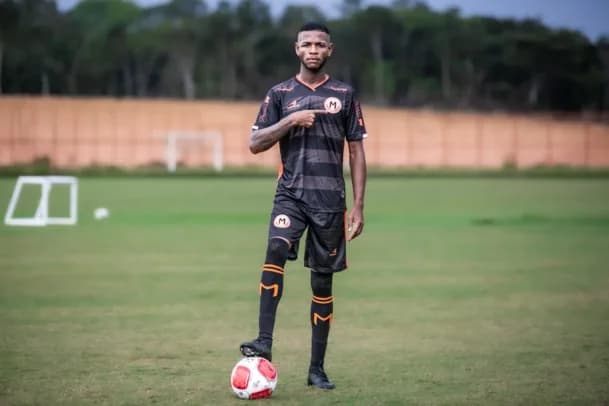 Manauara contrata zagueiro Éverson Bispo para a Série D