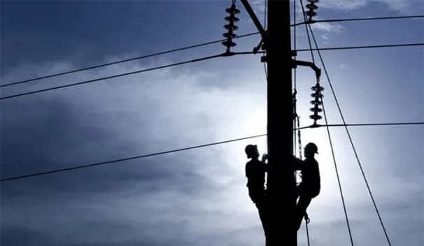 Manaus bate novo recorde de consumo de energia e supera 2 mil MW