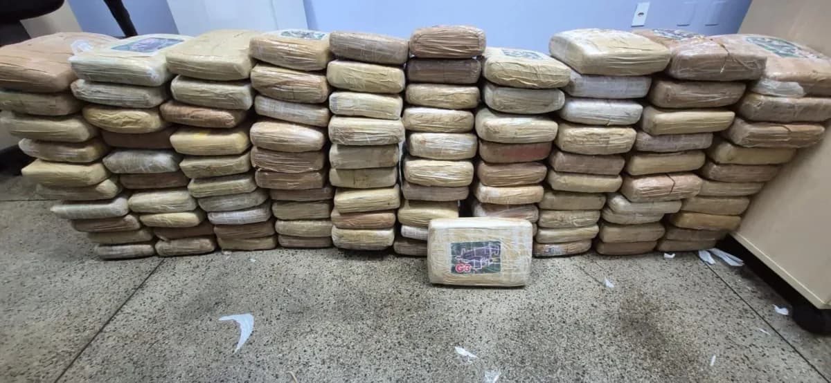 Operação Sudário: dupla é presa com quase 140 kg de maconha que seriam distribuídos em Manaus
