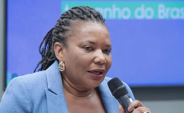 VÍDEO: ministra da Cultura nega irregularidade em contratações para shows durante o Carnaval