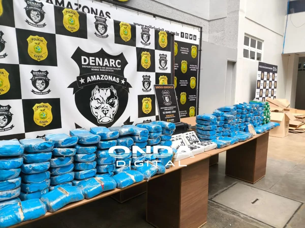 Mais de 200 kg de cocaína apreendidos, vindos do Peru, seriam distribuídos na zona Sul de Manaus