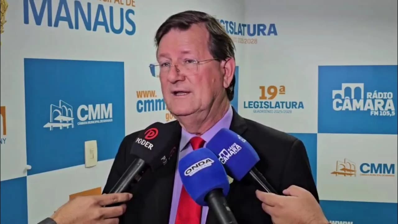 “Aliança com o governador e prefeitos ainda encanta botos, abelhas e ‘petistas distraídos’”, diz Zé Ricardo após derrota na eleição do PT Amazonas