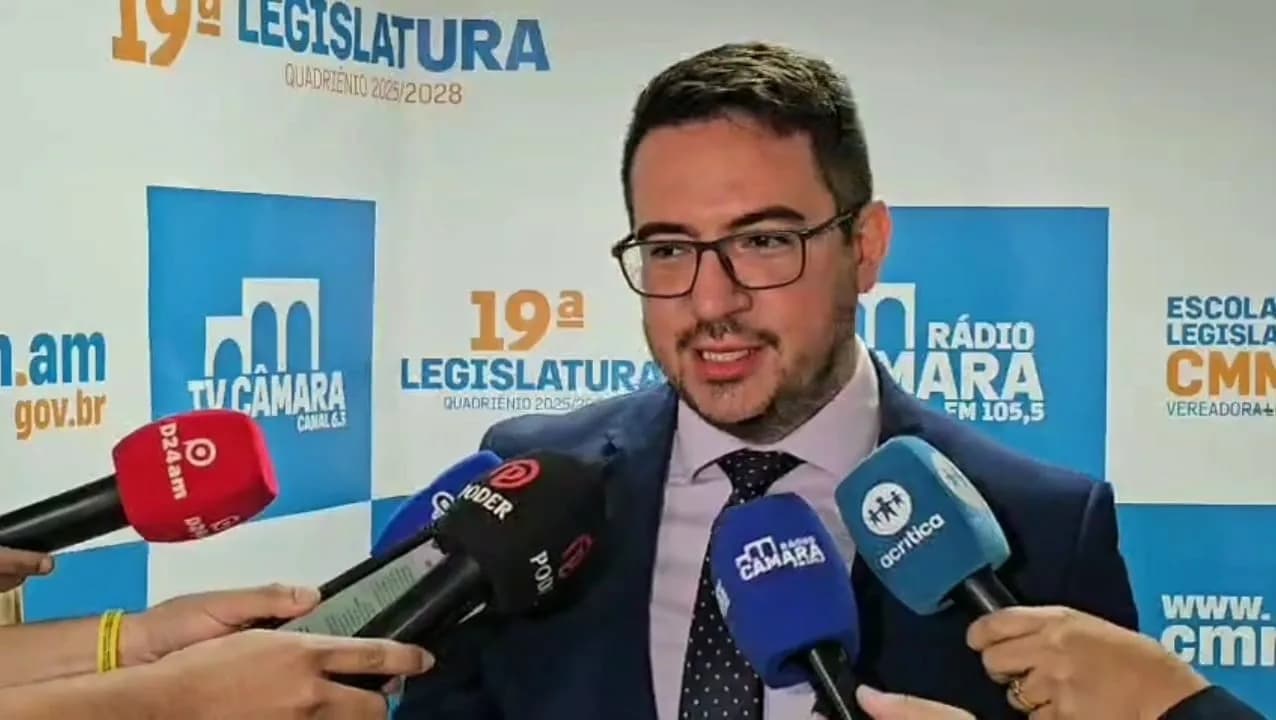 “Só falta ele pedir uma vaquinha online aqui, um pix”, dispara Rodrigo Guedes sobre explicações da Amazonas Energia na CMM