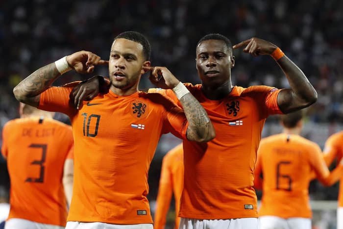 Ex-jogador da seleção holandesa é preso por tráfico de drogas e agressão em Dubai