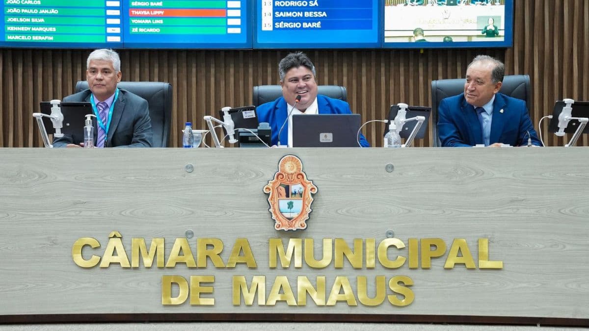 CMM encaminha PLs de reajuste salarial de servidores para sanção da Prefeitura