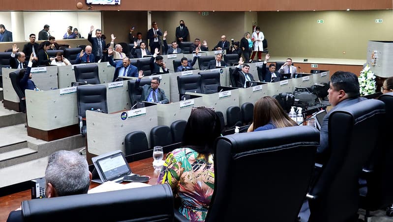 Câmara de Manaus anuncia unificação e antecipação de pagamento de salário de servidores do mês de junho