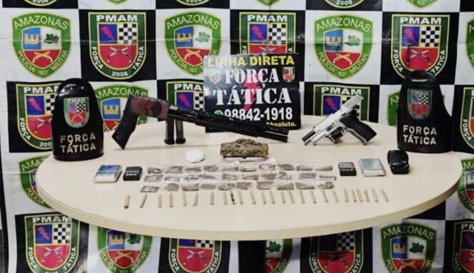 Denúncia leva Polícia Militar a apreensão de arma, drogas e simulacro no bairro São Francisco em Manaus