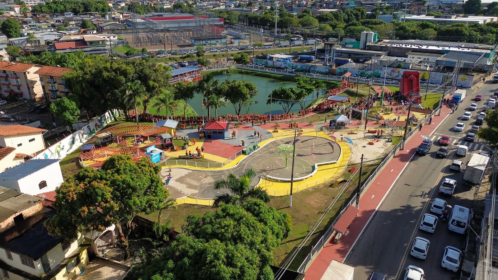 “A malandragem não vai ocupar aqui”, diz David Almeida em inauguração da Lagoa da Compensa