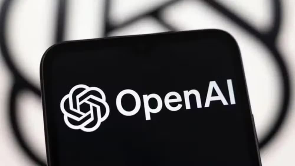OpenAI confirma: ChatGPT vai começar a exibir anúncios, até em plano pago