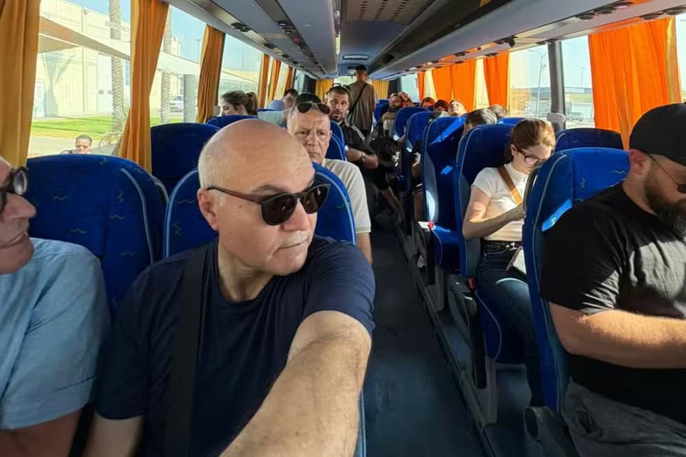 Comitiva de políticos brasileiros deixa Israel e chega à Jordânia, em meio a bombardeios