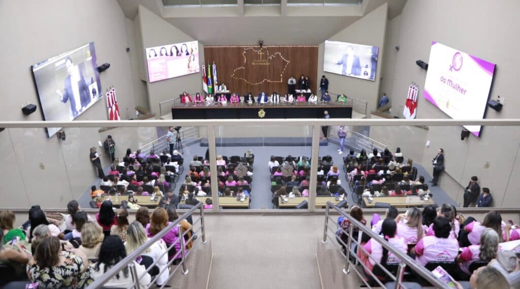 Aleam vai ter que escolher um presidente? Entenda o que muda após saída de Roberto Cidade