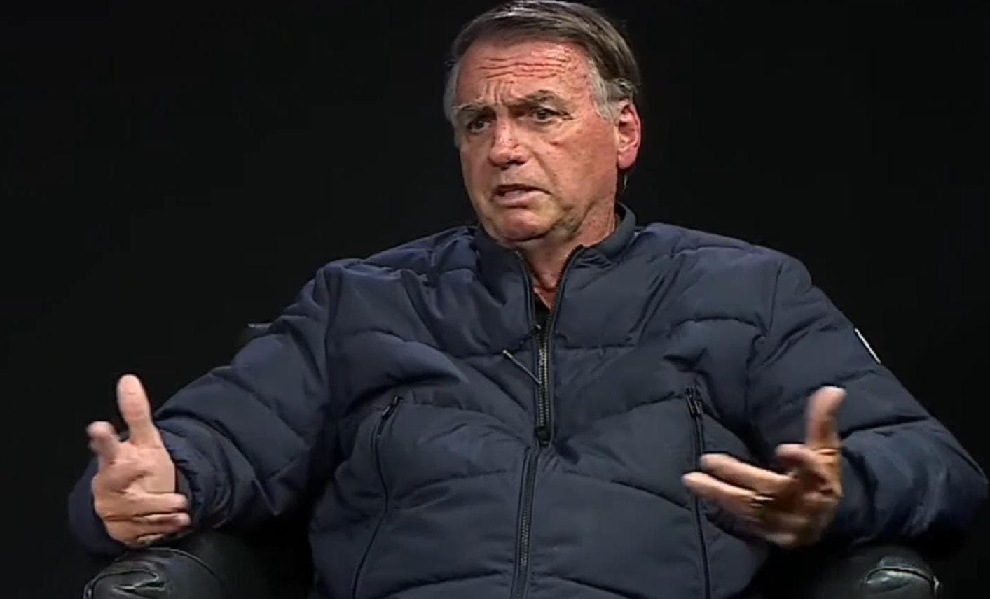 “Pintou um clima”: Defesa de Bolsonaro contesta condenação por fala sobre adolescentes venezuelanas