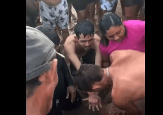 Homem morre afogado na Praia da Ponta Negra, em Manaus; vídeo