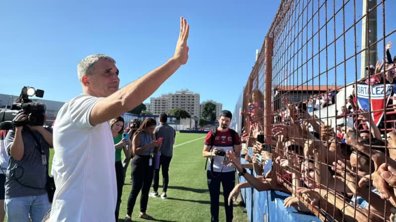 Vojvoda é o novo técnico do Santos