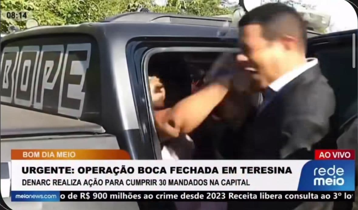 VÍDEO: Grávida agride repórter durante operação contra o tráfico de drogas no Piauí: “Que porr* de envolvimento o que!”