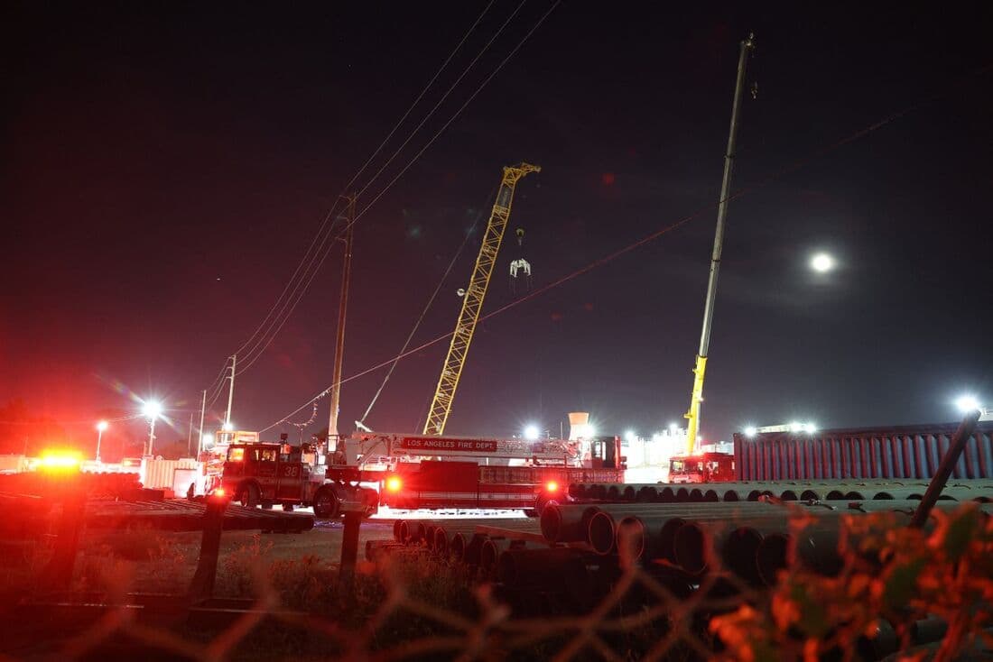VÍDEO: Em Los Angeles, 31 trabalhadores ficam presos em desabamento de túnel