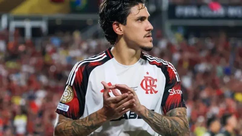 Pedro fica fora dos relacionados para Flamengo x São Paulo