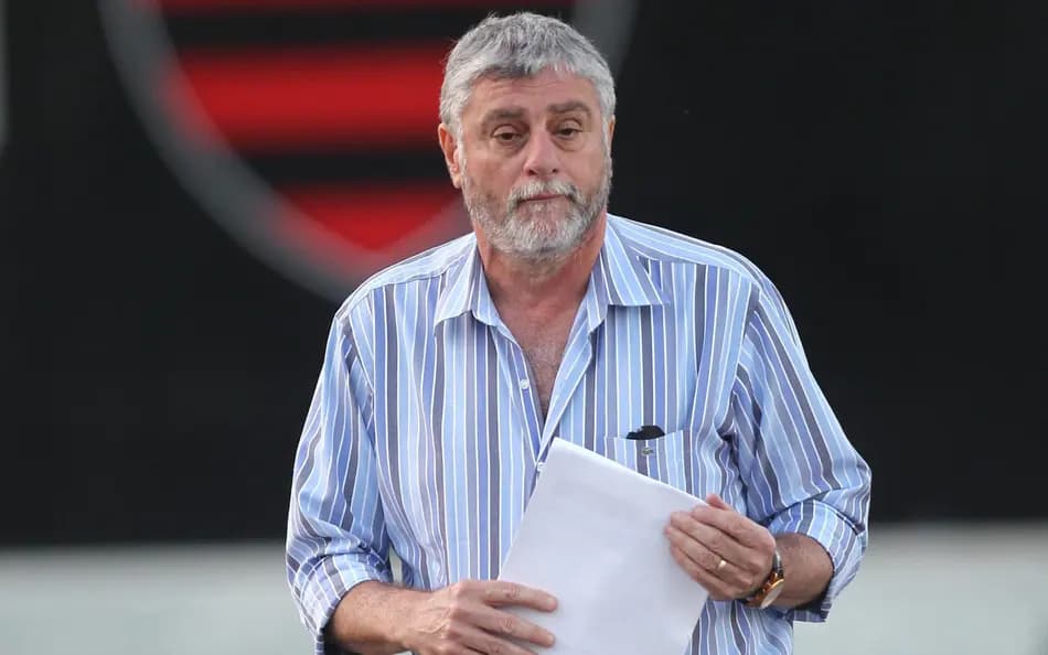 Flamengo demite José Luiz Runco após polêmica em grupo de WhatsApp
