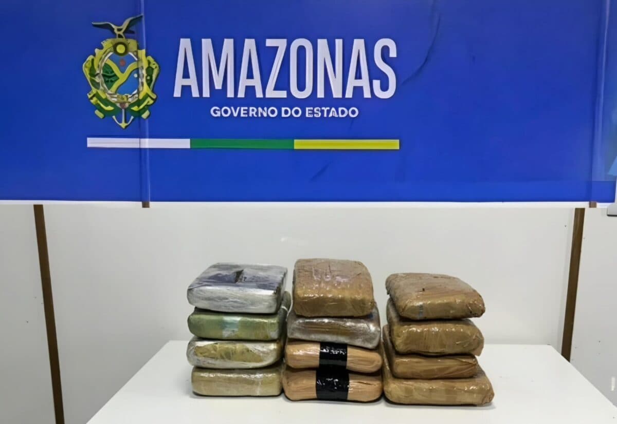 Drogas avaliadas em R$ 300 mil são apreendidas em barco nas proximidades de Coari