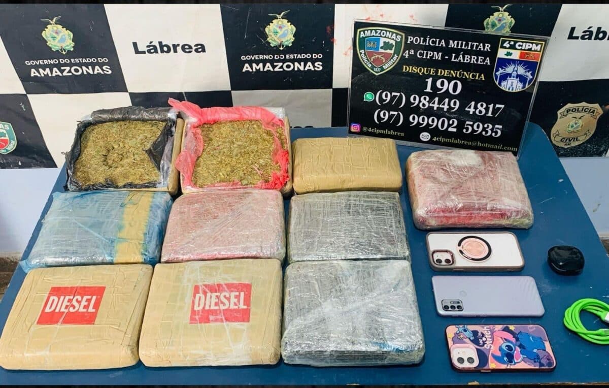 Duas mulheres são presas com mais de 10 kg de maconha enrolados em edredons, em Lábrea