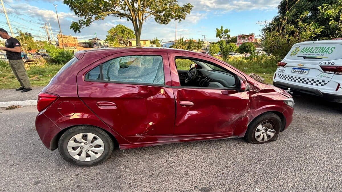 Motociclista morre em grave acidente na zona Sul de Manaus