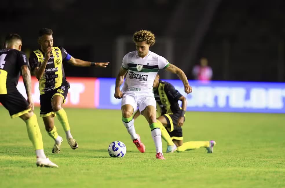 Alverca avança com Figueiredo: Vasco aceitar e América-MG precisa concordar