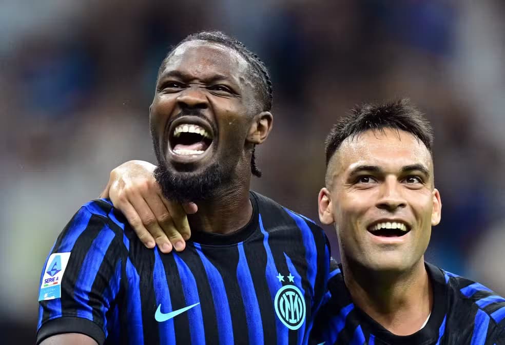 No Italiano, Inter de Milão goleia Torino e assume a liderança