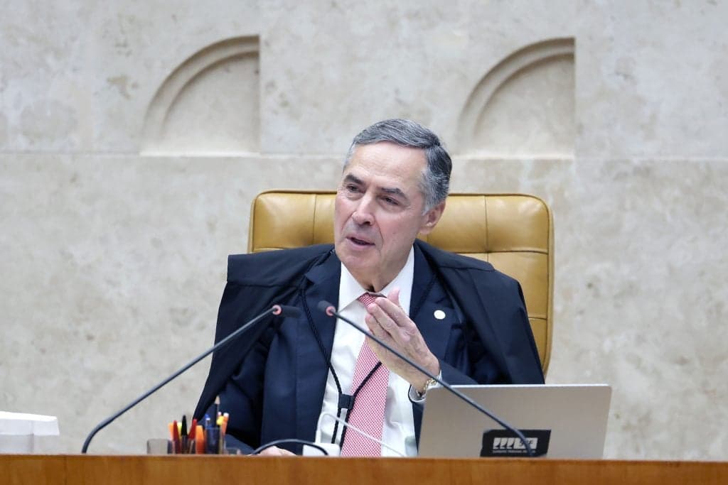 Barroso se despede da presidência do STF e diz que corte cumpriu papel mesmo com “custos pessoais”