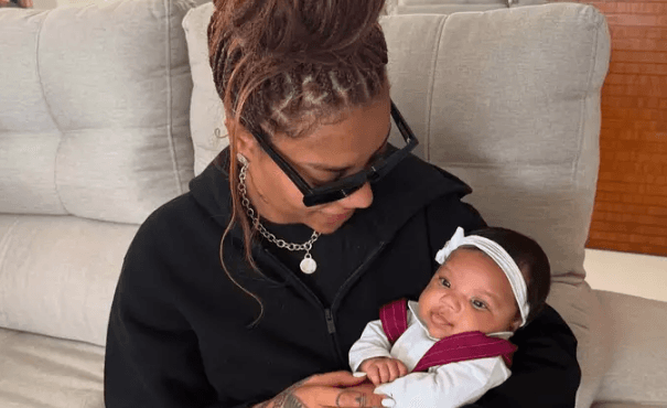 Cópia da mãe: fãs se derretem por Zuri, filha de Ludmilla e Brunna, em novas fotos nas redes