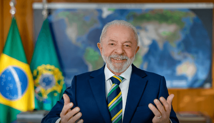 Em pronunciamento, Lula chama de “traidores da pátria” políticos que estimulam ataques ao país
